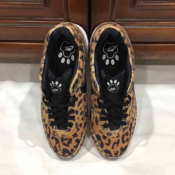 ❤️ NIKE ❤️ RARE COLLECTION LIMITED EDITION LUXURY LEOPARD DESIGN SPORTS SHOES . - Picture 2 of 9